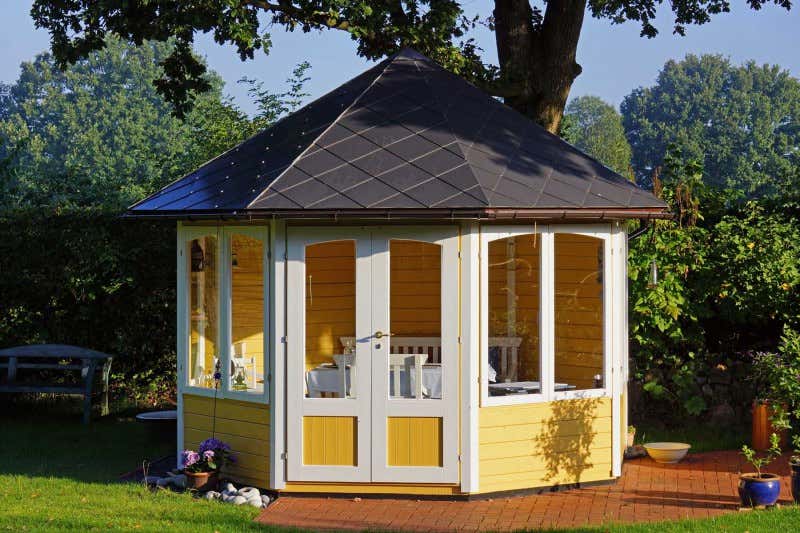 alpholz-gartenpavillon-modell-emma-40-mit-vier-fenstern-260890-T1-1-00003-800x533
