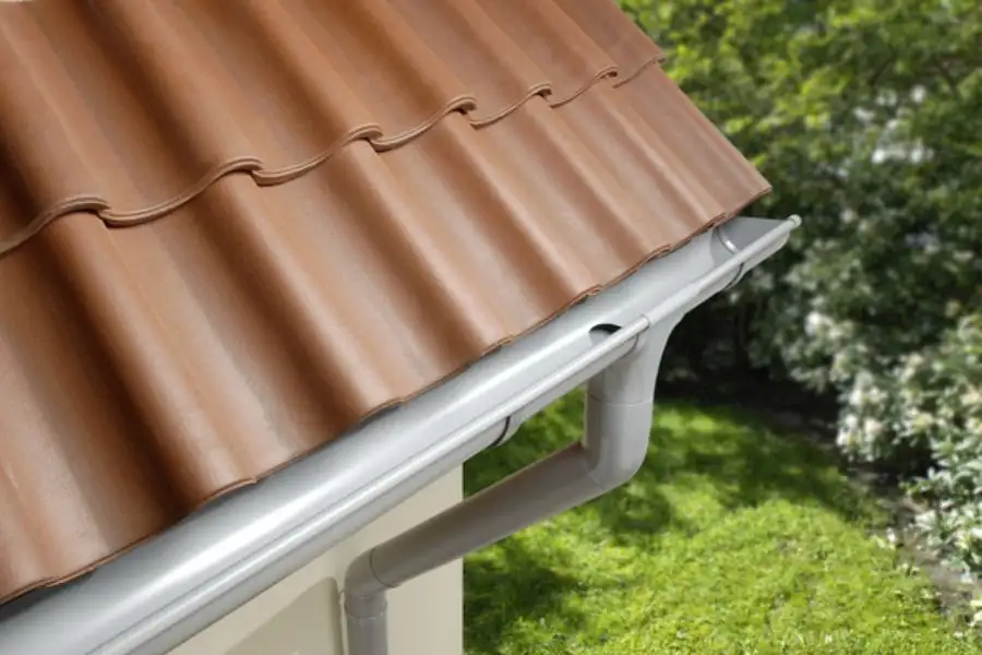 dachrinnenset-rg-75---fur-2-dachseiten-bis-je-3-m-260995-M6-6-00037-parent-900x600