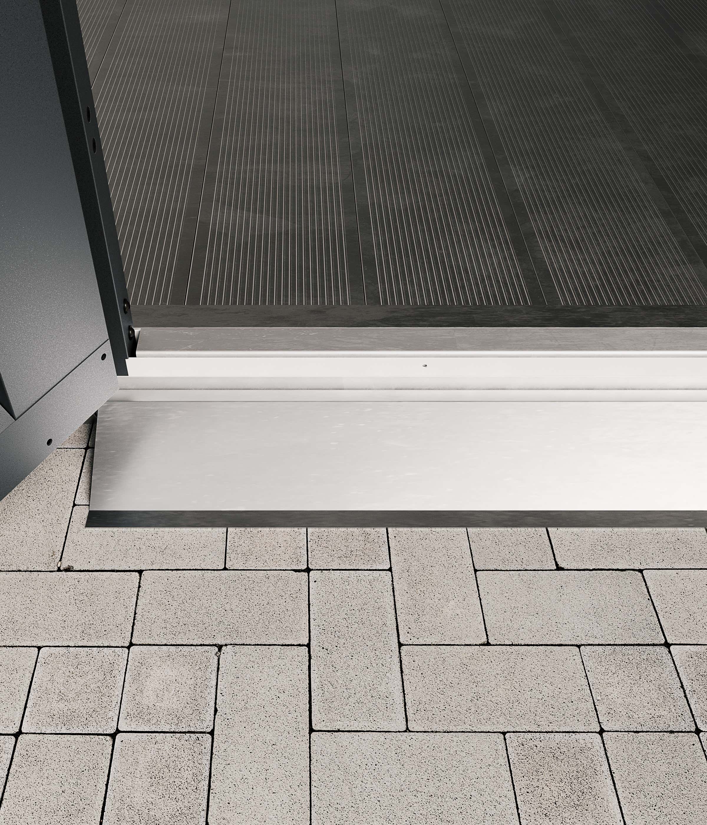 bodenrampe-1fl.-innen-aussen-264564-HA-6-00052-2400x2800