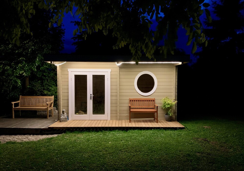 saunahaus-enns-70-268035-L1-2-00002-1000x700 saunahaus-enns-70-268035-L1-2-00002-1000x700