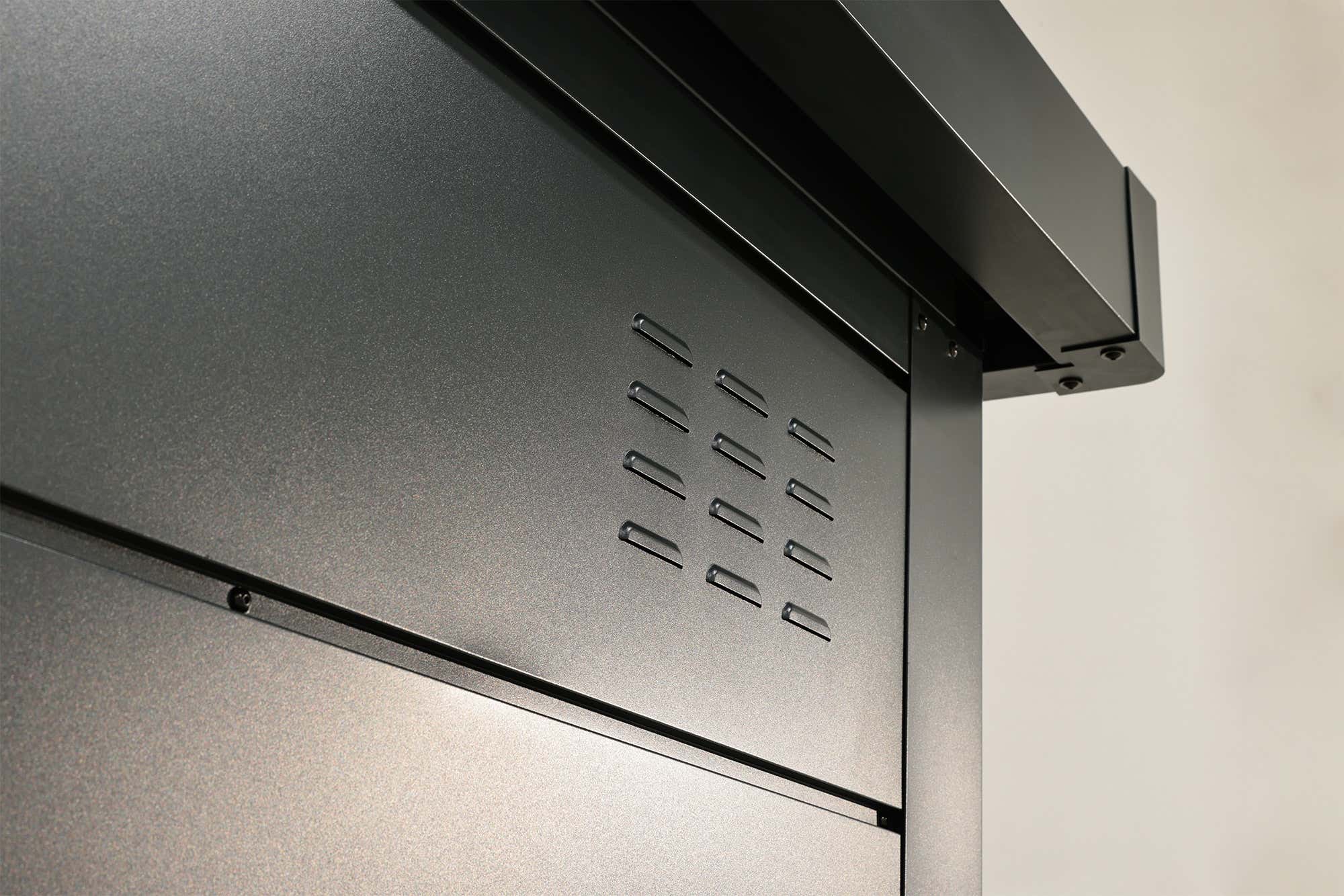 wolff-finnhaus-metall-geratehaus-eirik-3030-anthrazit-260245-W1-1-00341-2000x1334