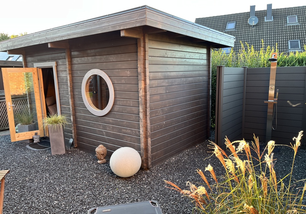 saunahaus-cubus-70-c-268015-S3-2-00002-1000x700