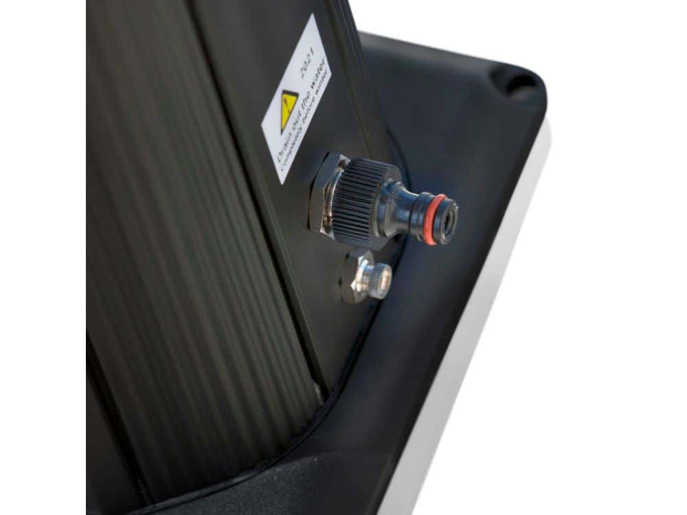 premium-solardusche-38-l-215937-GA-6-00037-1000x750 premium-solardusche-38-l-215937-GA-6-00037-1000x750