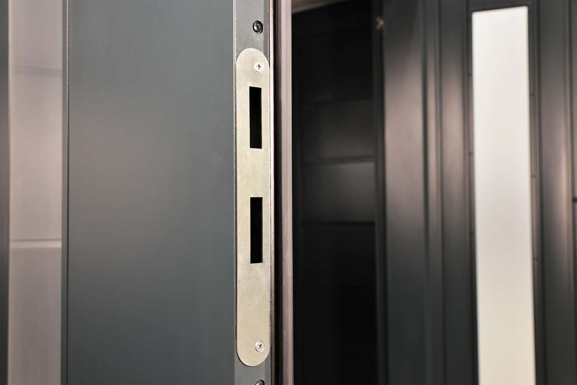 wolff-finnhaus-metall-geratehaus-elvar-6030-anthrazit-260257-W1-1-00342-2000x1334