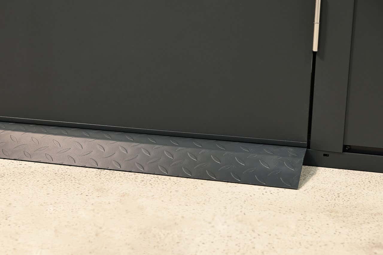 wolff-finnhaus-bodenrampe-einzeltur-259767-W1-6-00307-1280x853