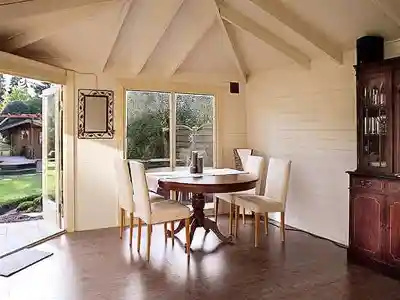 5-eck-gartenhaus-julia-260852-S1-1-00106-0-579x434