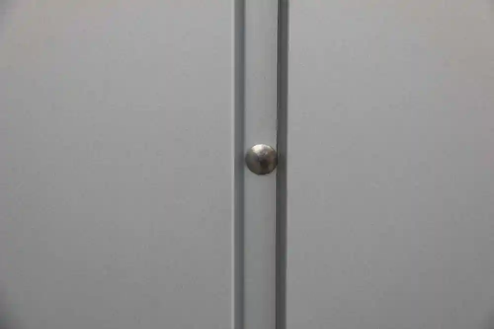 duramax-metall-geratehaus-2-5x2m-doppeltur-226947-D7-1-00003-0-1000x667