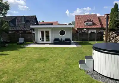 saunahaus-enns-70-268033-L1-2-00002-1000x700