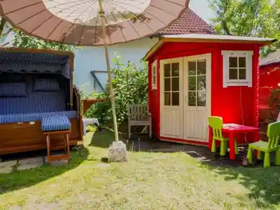 b-ware-5-eck-gartenhaus-modell-sunny-a---ohne-schutz-impragnierung-271493-L1-B-00235-1000x750
